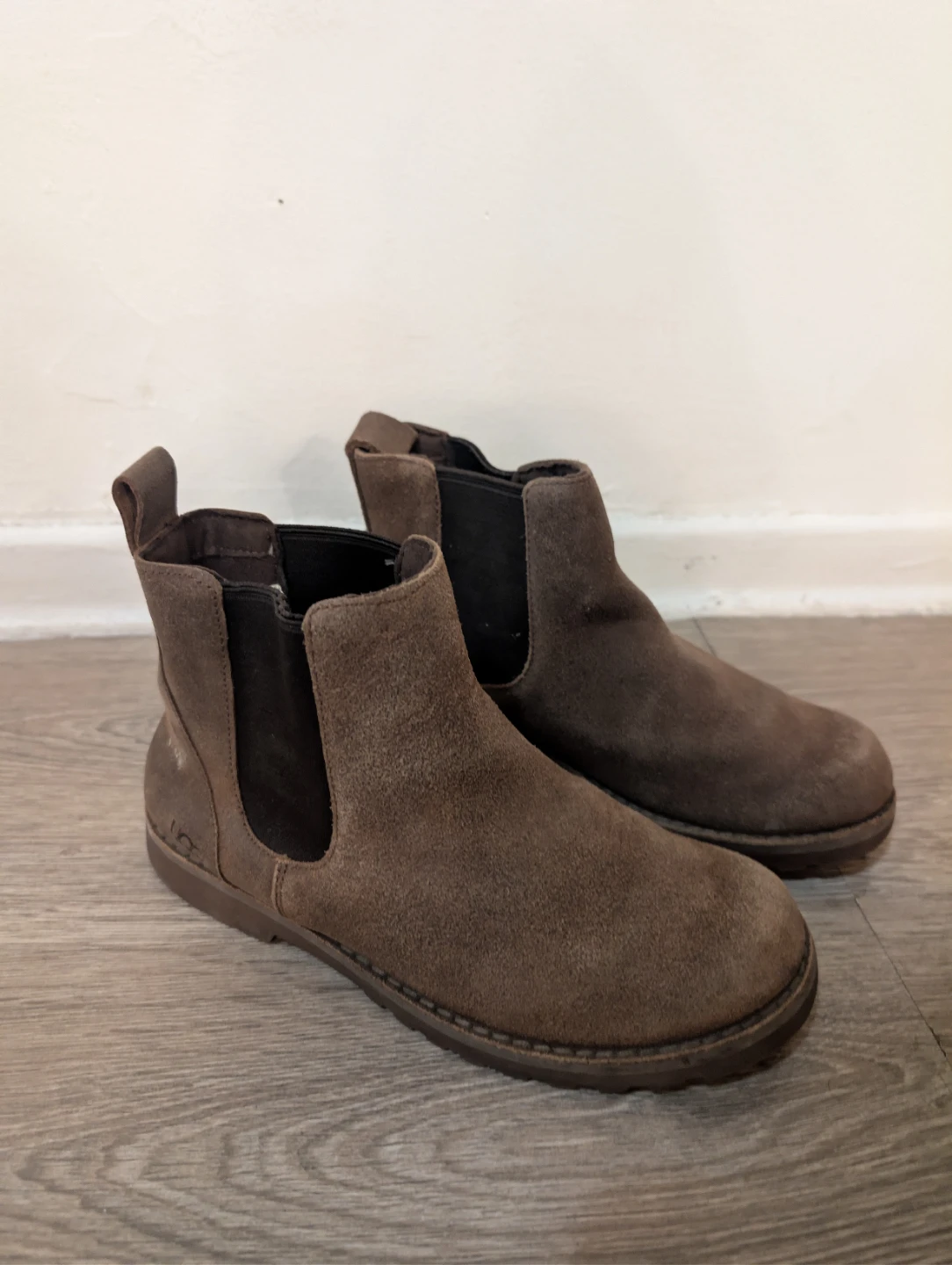 UGG Brown Suede Chelsea Boots