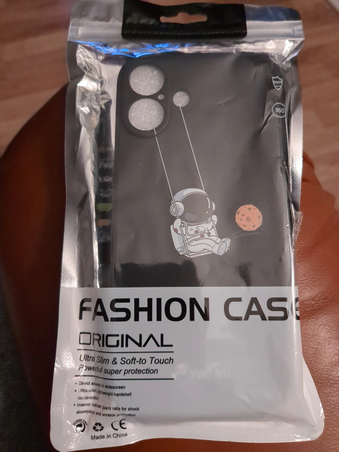 iPhone 16 Case - Astronaut On Swing-Black - photo 2