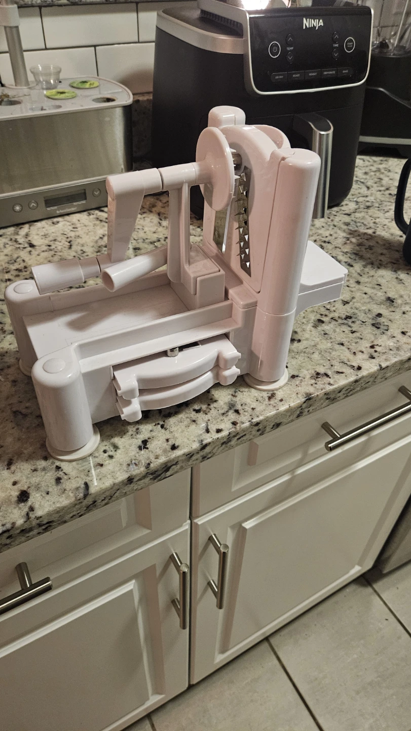 Vegetable Spiralizer - photo 4