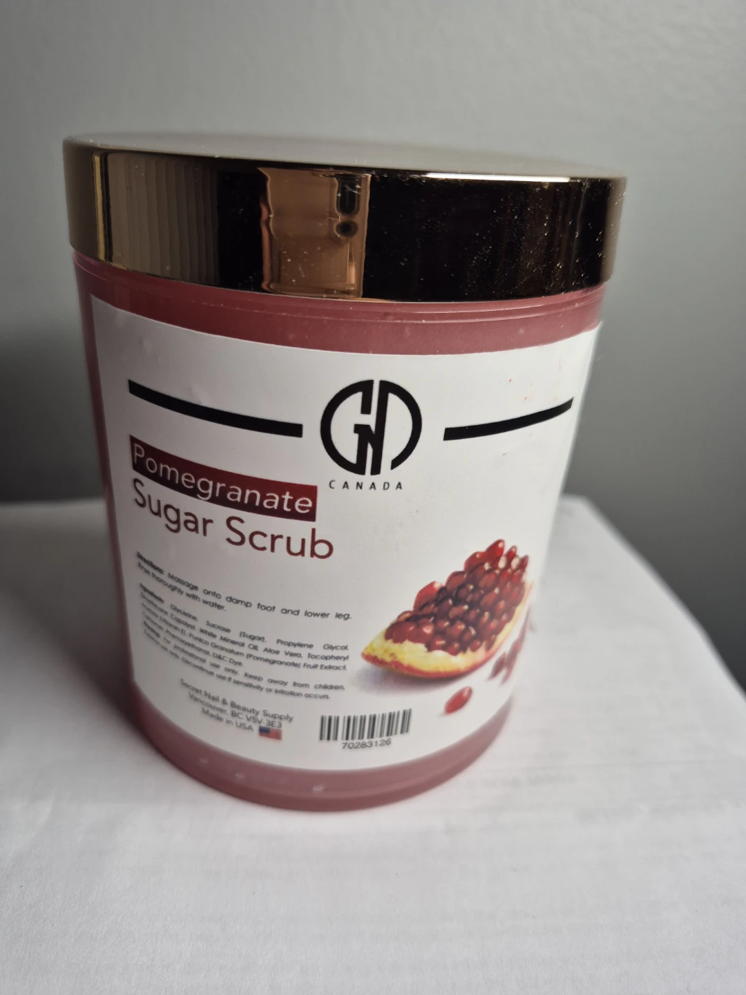 GD Canada Pomegranate Sugar Scrub