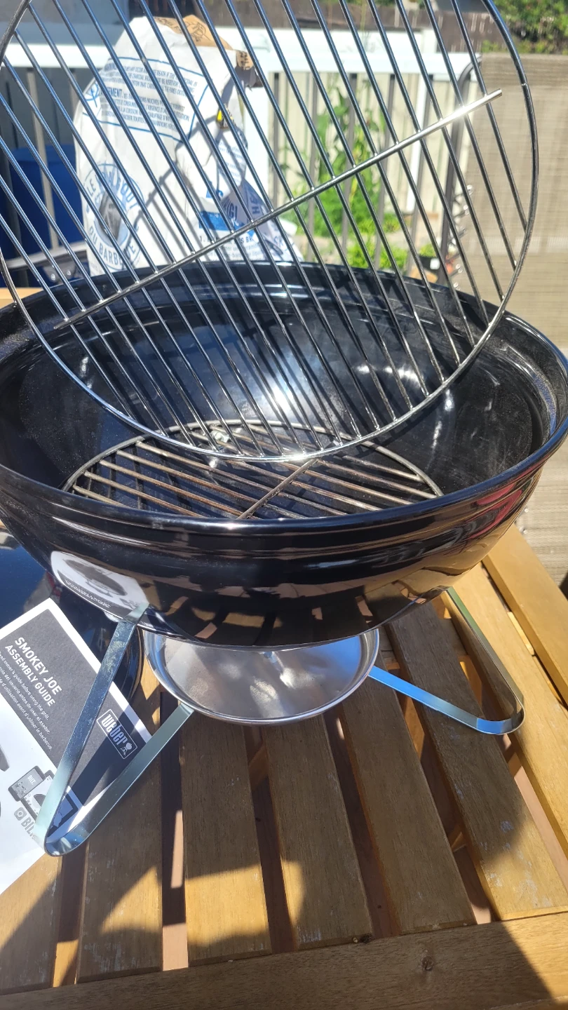 Weber Smokey Joe 14-inch Kettle Grill - photo 4