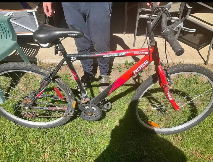 Ross Ridgerunner 26-inch Mountain Bike