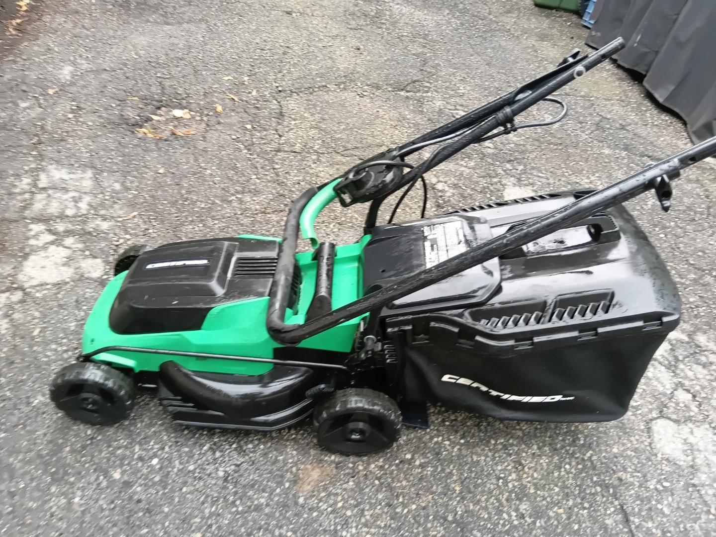 Certified 14-inch Compact Electric Lawn Mower - photo 5