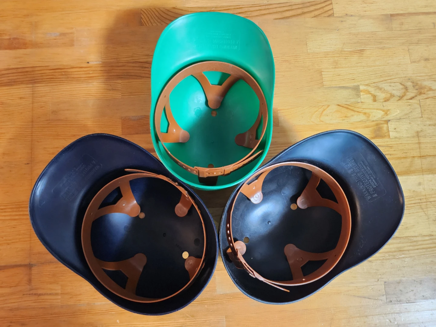 Vintage MLB Souvenir Batting Helmets A's, Orioles, Yankees 🏈 - photo 5