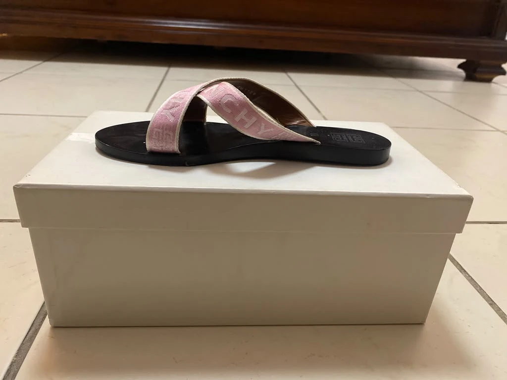 Givenchy Pink and White Strap Sandals - photo 3