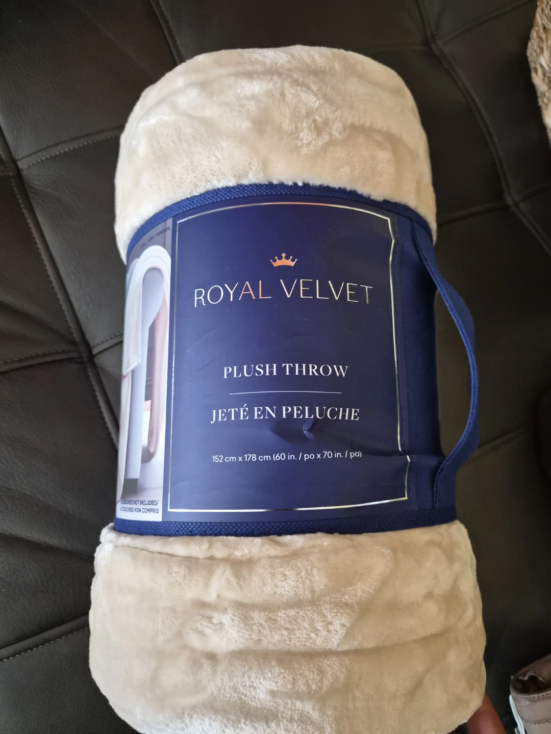 Royal Velvet Plush Throw Blanket - Beige - photo 2