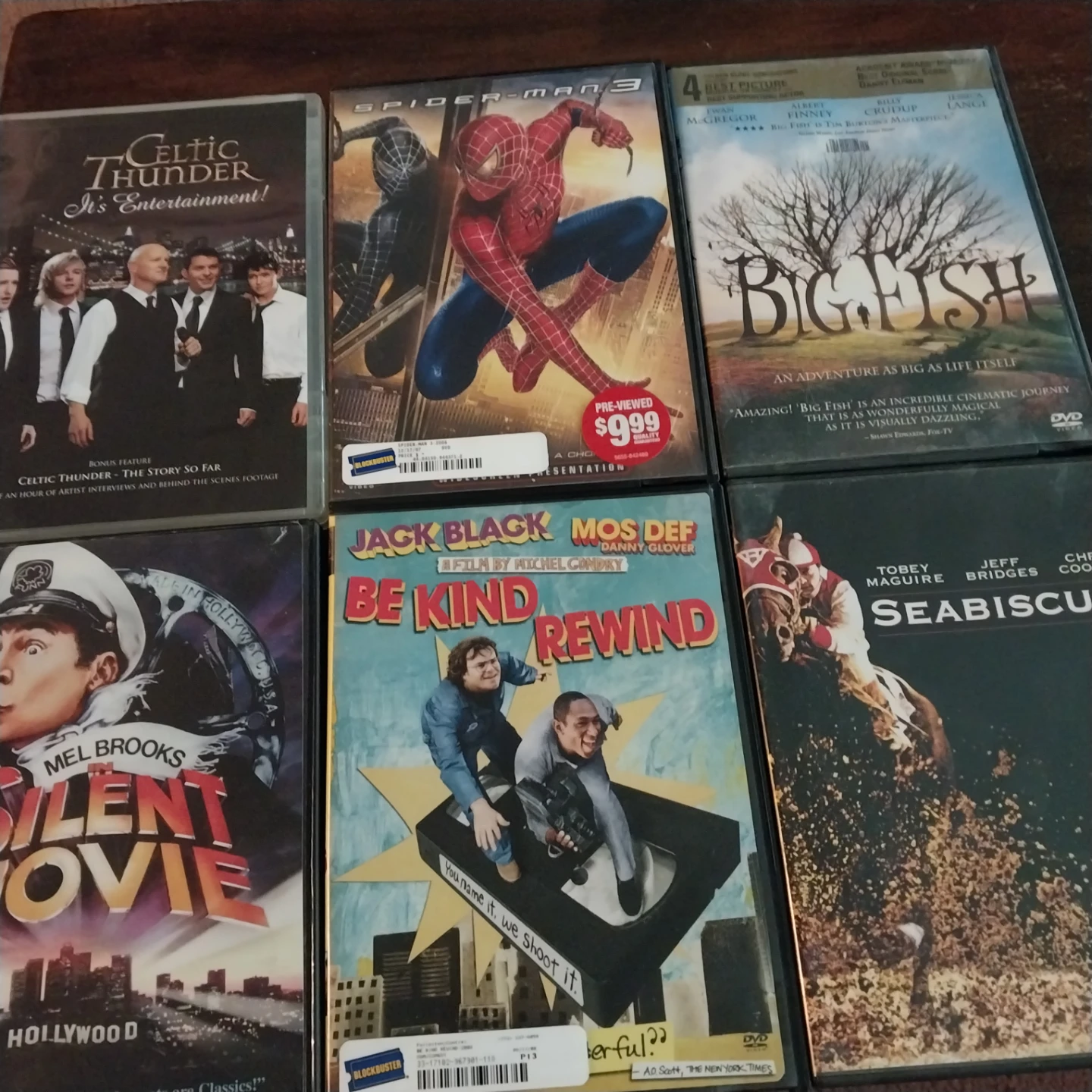 🏈Set of 6 Assorted DVD Movies🏈