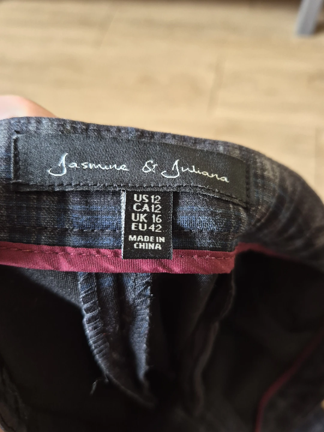 Jasmine & Juliana Plaid Trousers Size 12 - photo 2