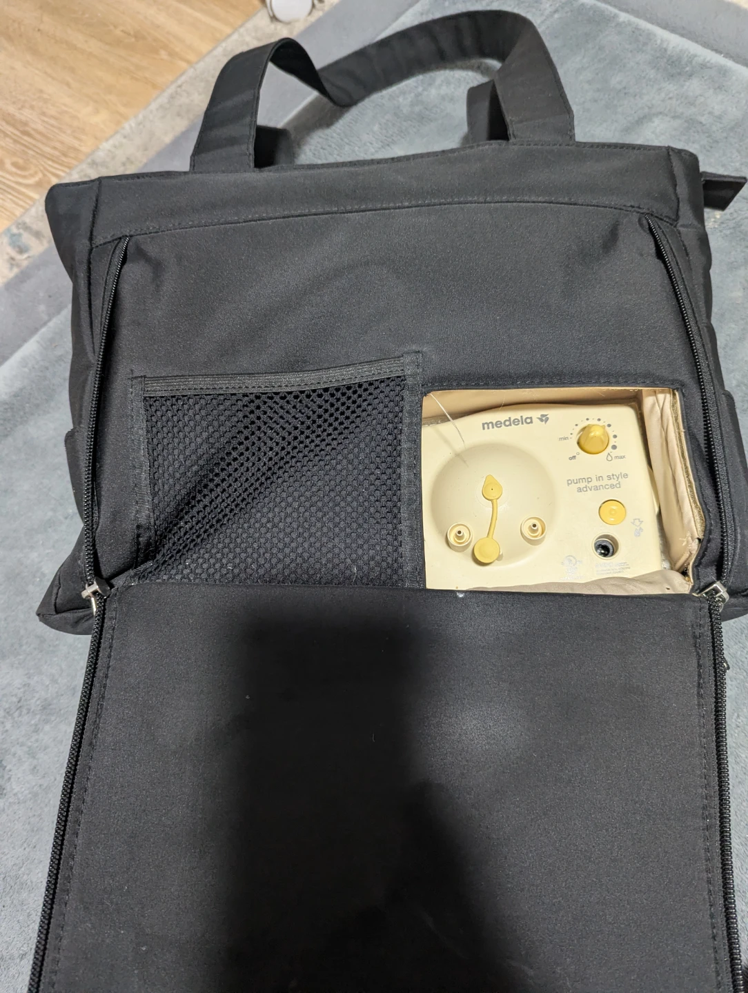 Medela Pump In Style Advanced Breast Pump - photo 2