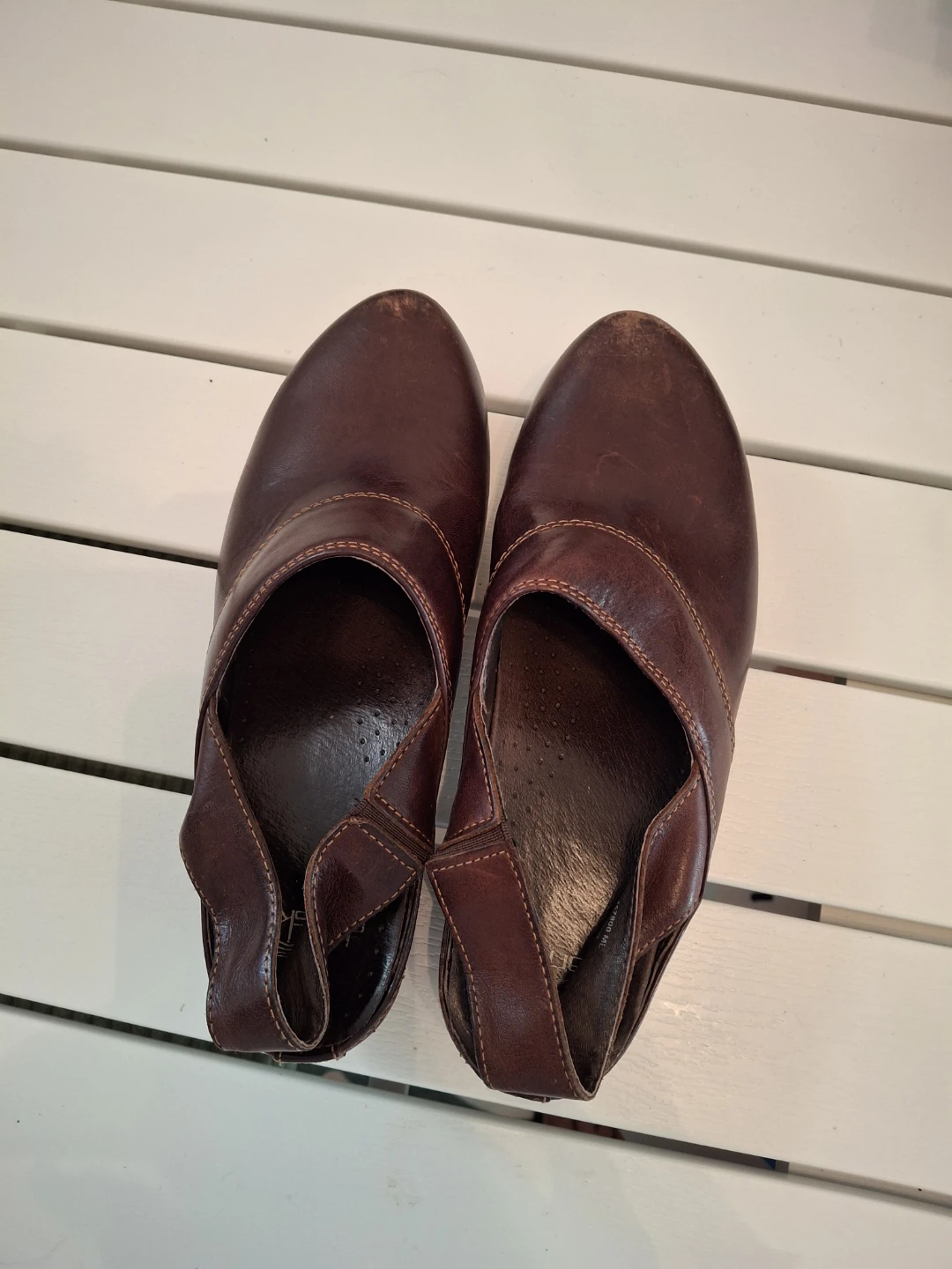 Dansko Brown Leather Clogs Size 40 - photo 2