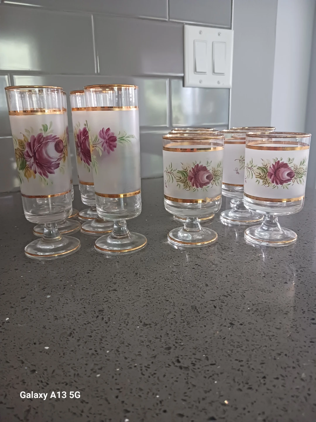 Vintage Floral Stemmed Glass Set - photo 2