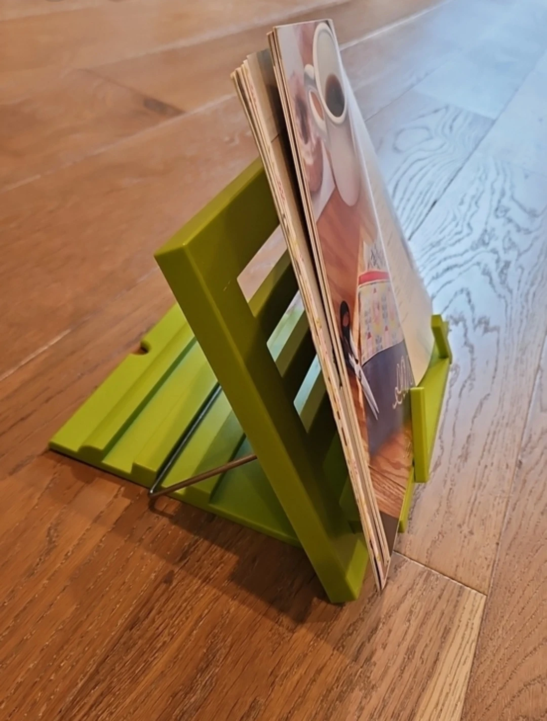 Reading stand