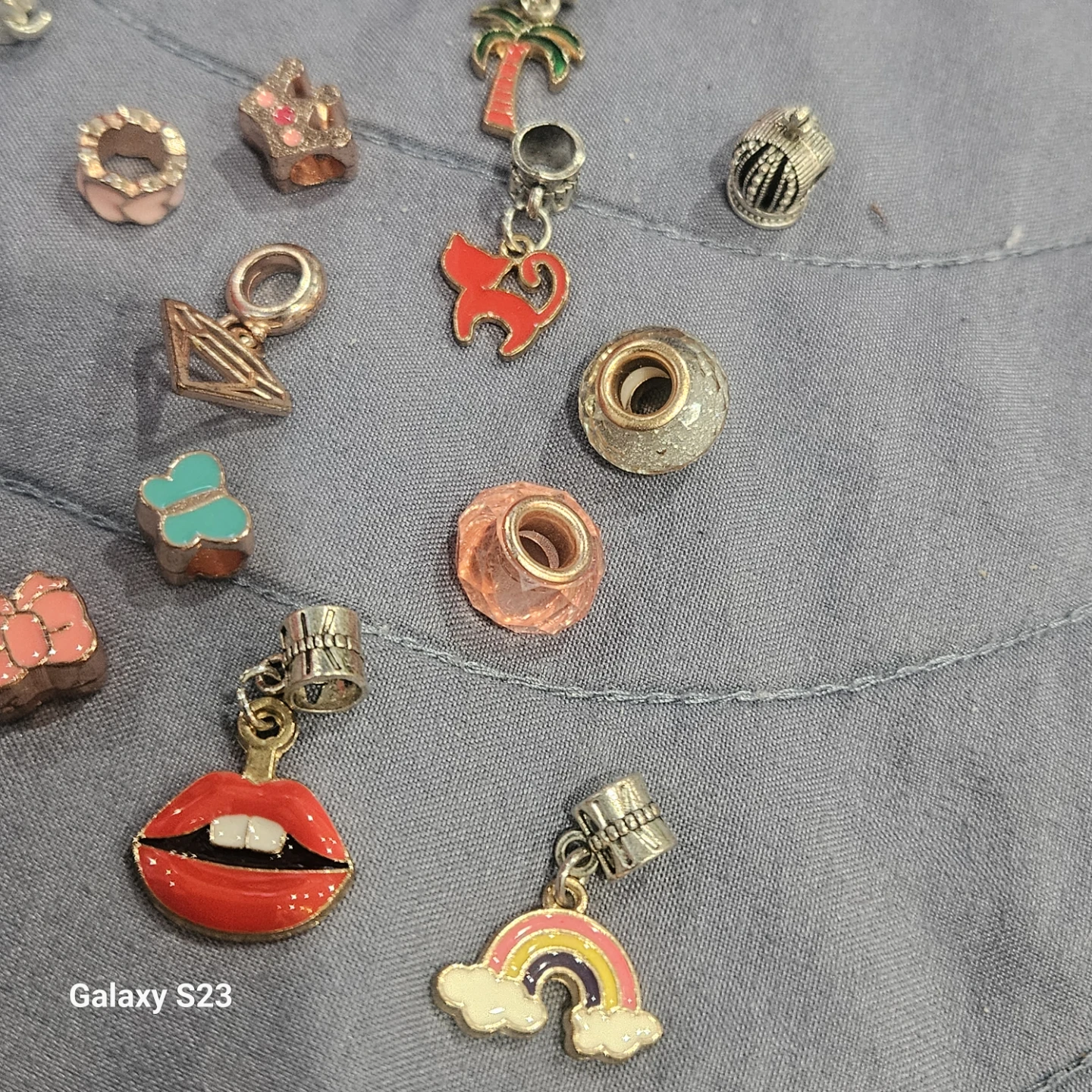 Assorted Decorative Jewelry Charms - photo 2