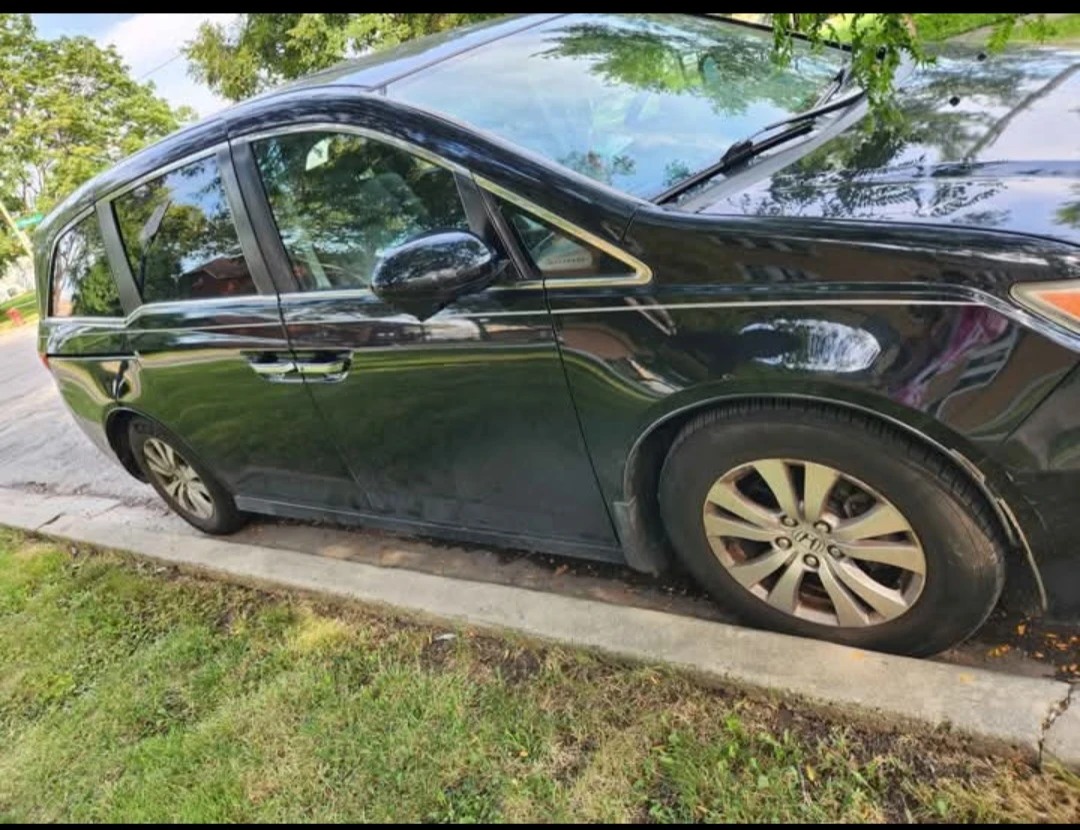 Honda Odyssey Minivan - photo 3