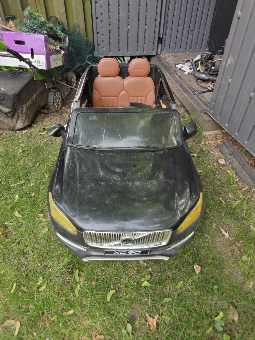 Volvo XC90 Ride-On Car, new battery - photo 2
