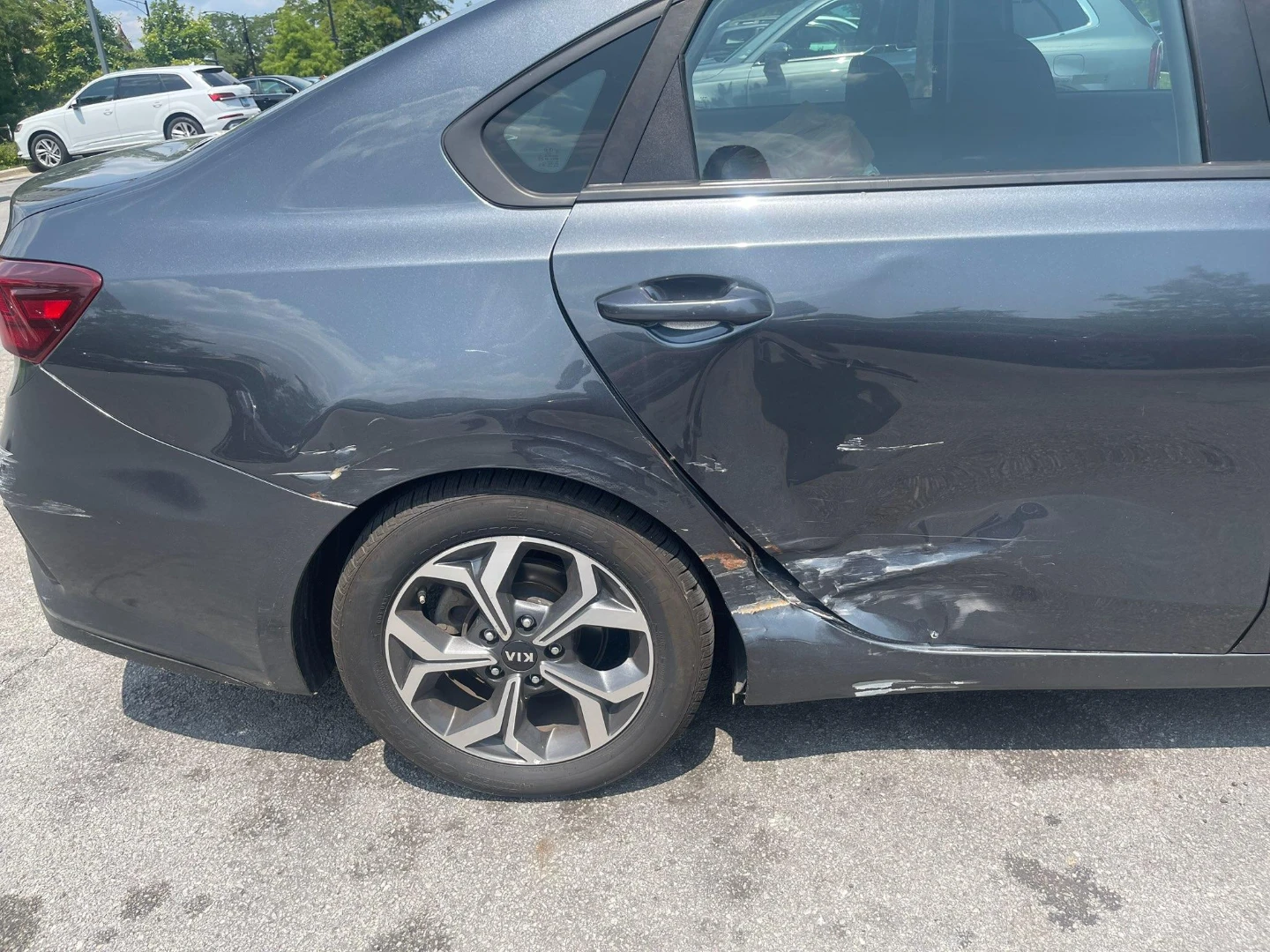Your budget auto body repair - photo 4