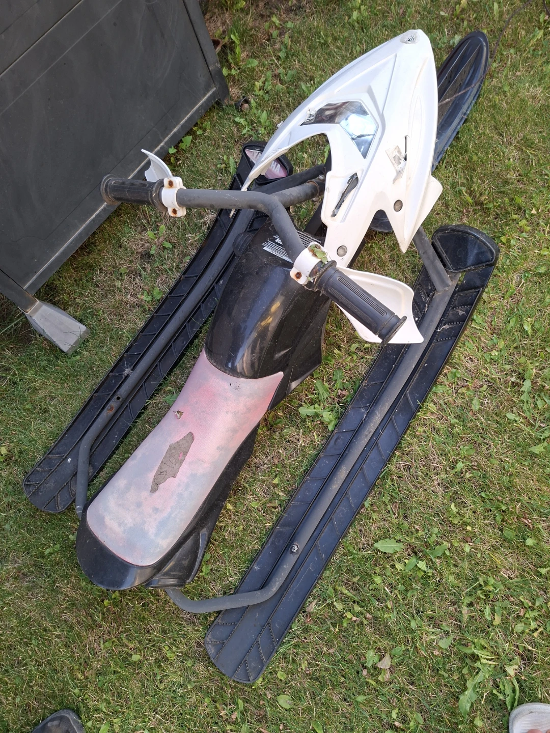 Two Vintage Kids Snow Sleds - photo 2