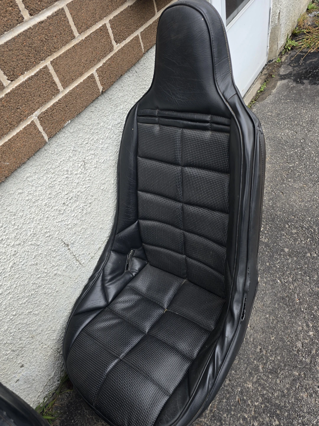 Racing bucket seats - photo 2