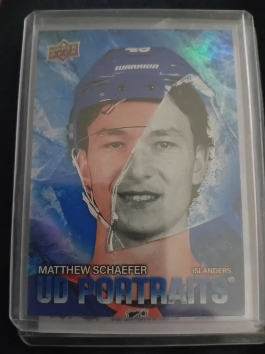 Matthew Schaefer 2025-26 Upper Deck Portraits Hockey Card