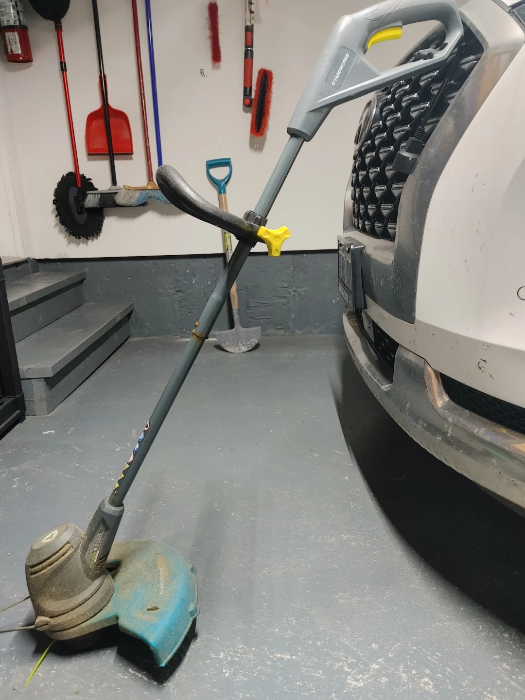 Yardworks String Trimmer