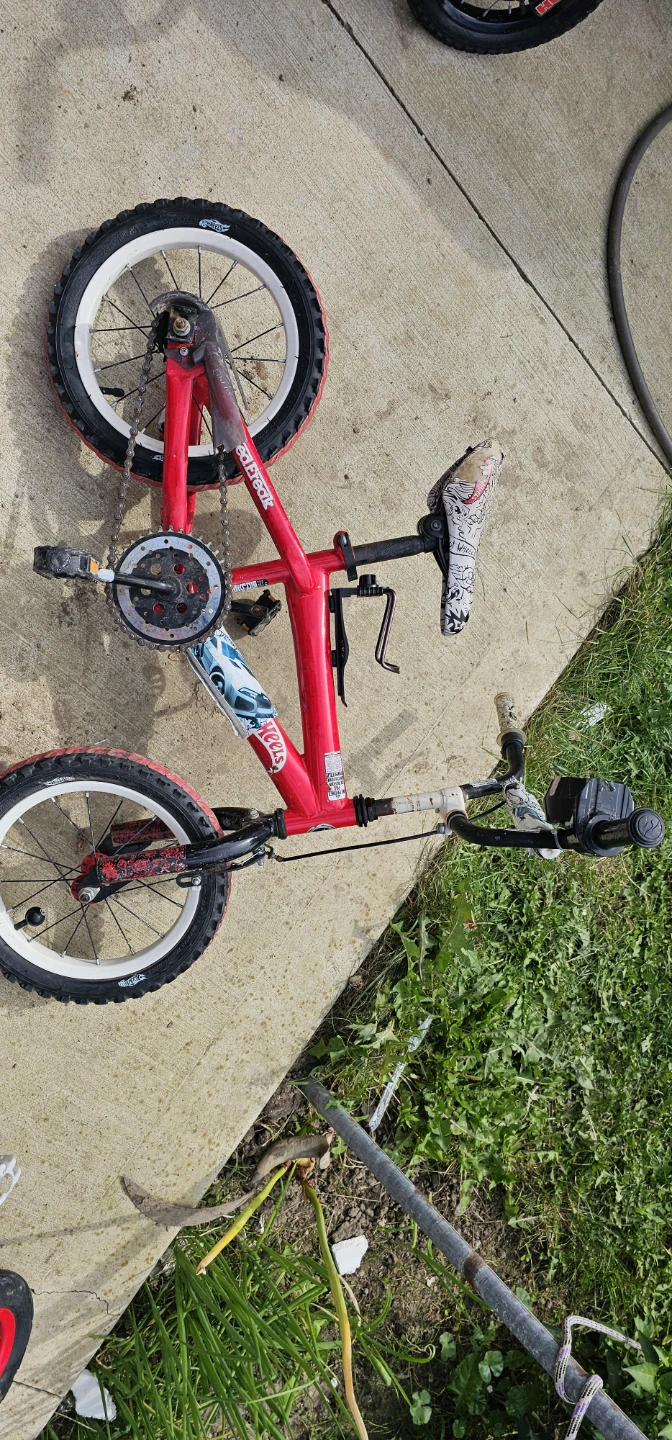 Hot Wheels Kids Bicycle