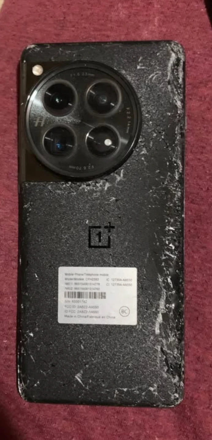 🏈 OnePlus 12 (256GB / 12GB RAM) - Unlocked - Fast Charger & Case - photo 3