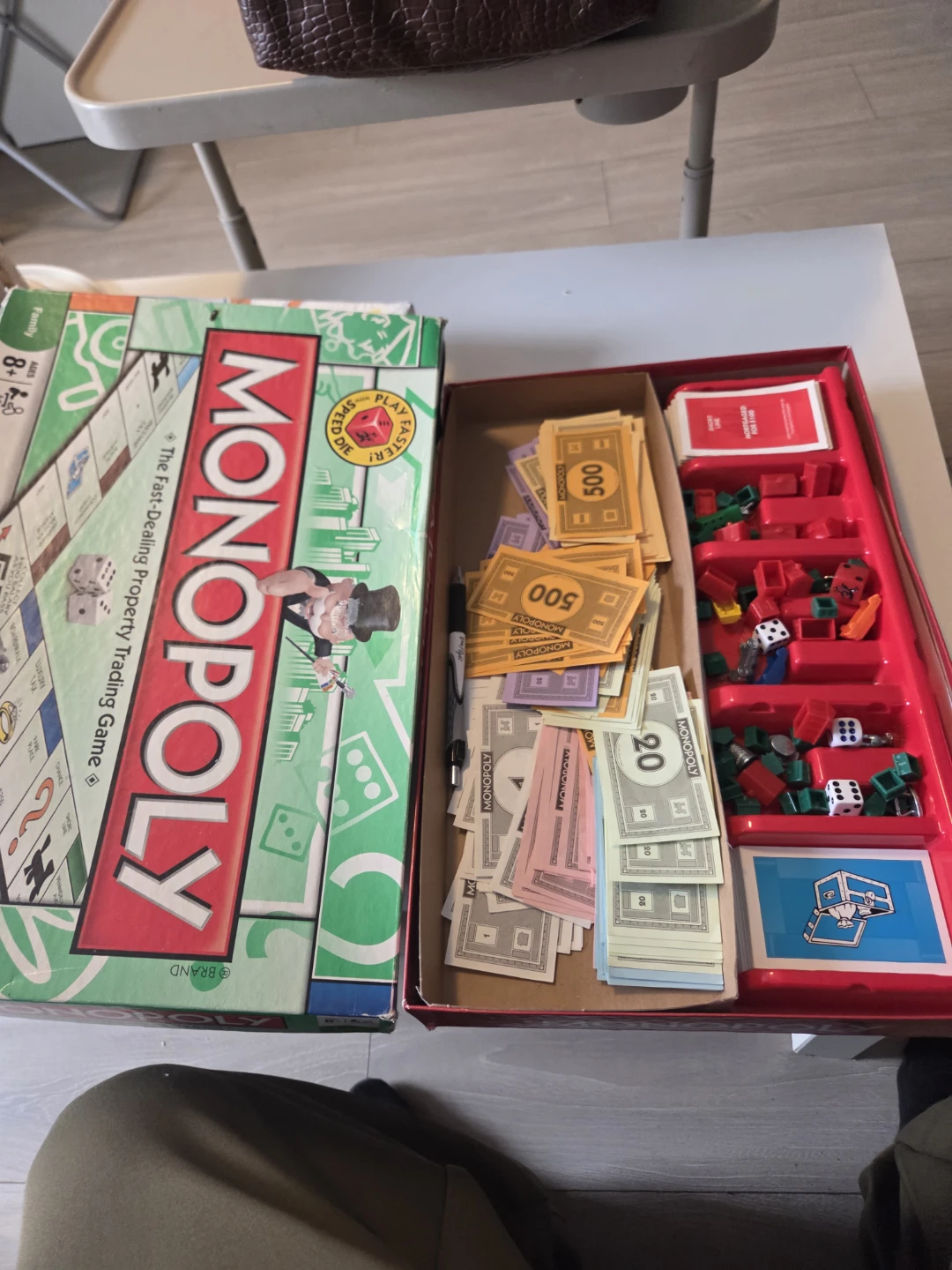 Hasbro Monopoly Board Game - photo 5