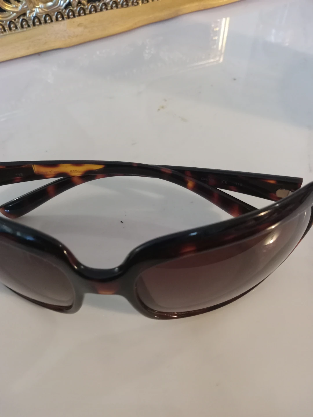 Calvin Klein Tortoiseshell Sunglasses - photo 5