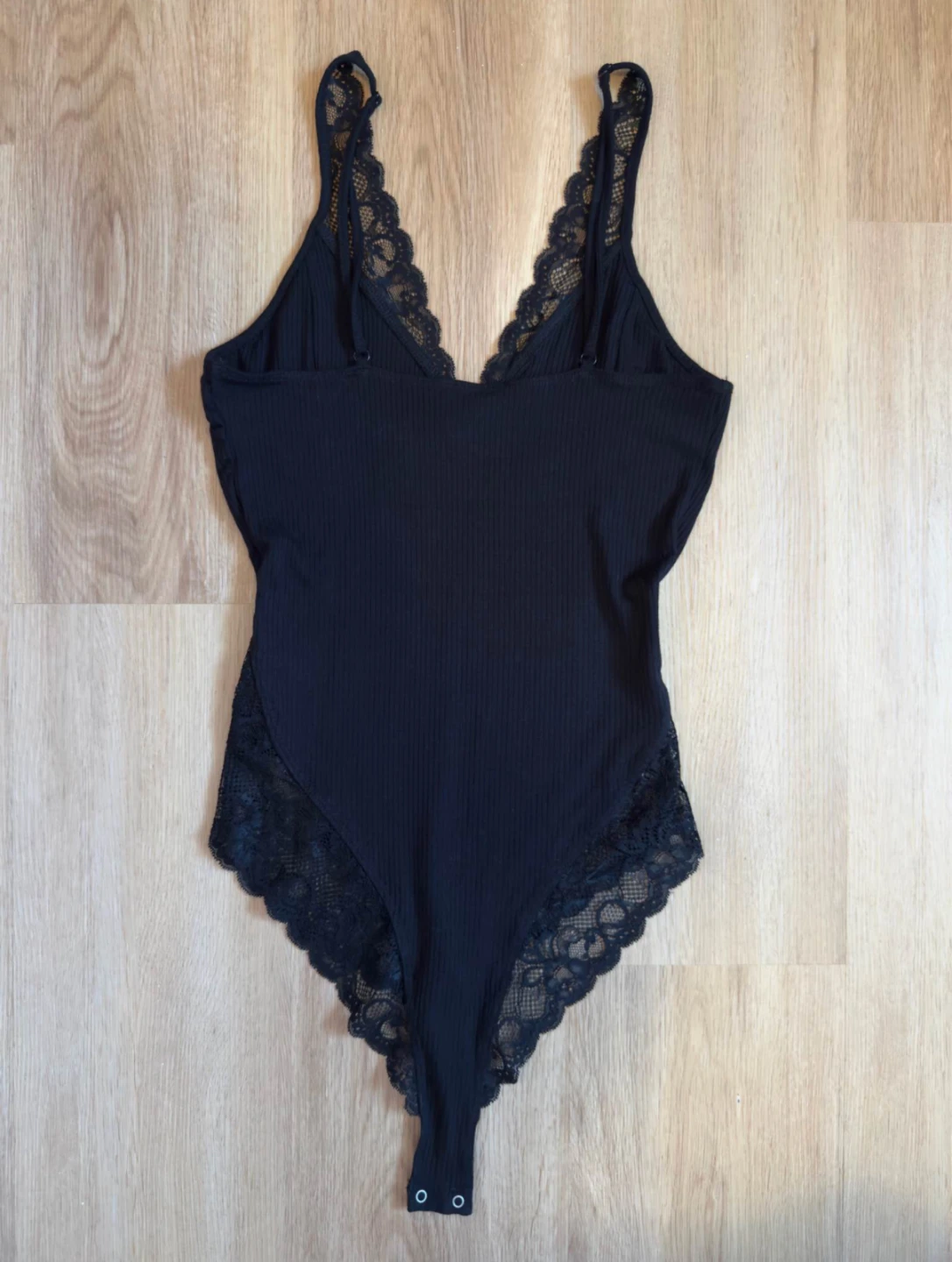 Dynamite Lace Bodysuit - photo 2
