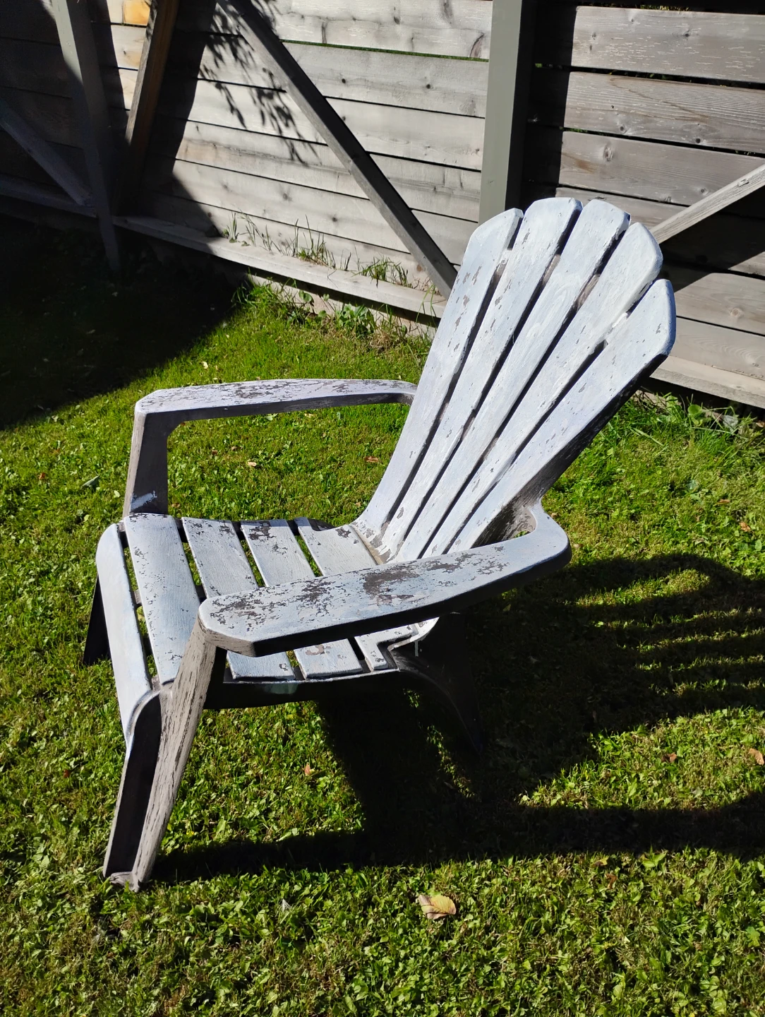 Adirondack chair - photo 3