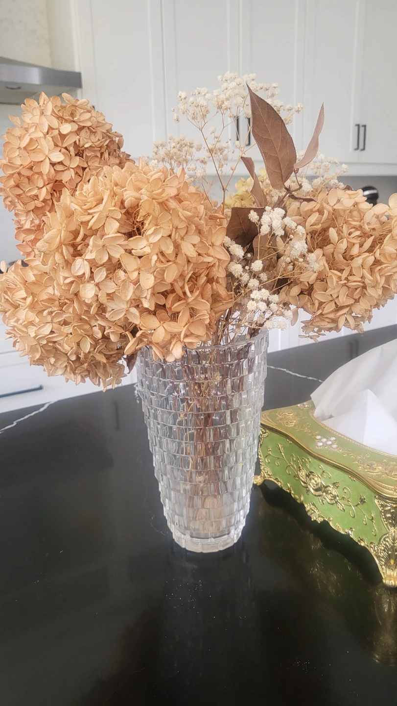 Dried Hydrangea and Baby's Breath Arrangement