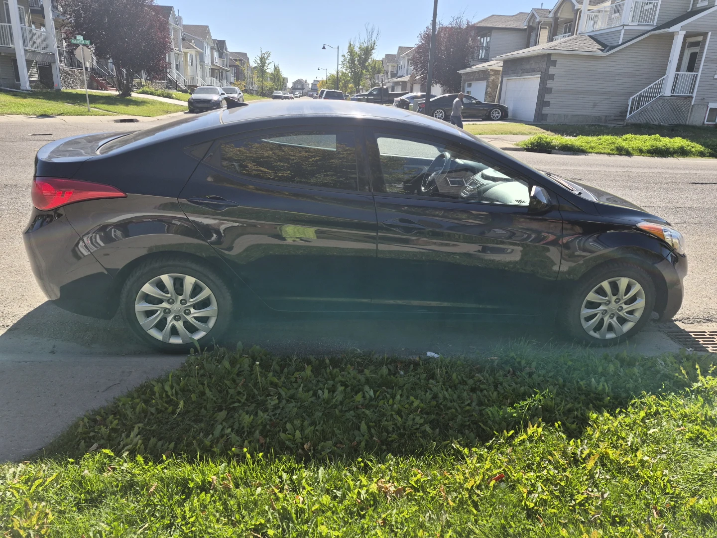 Black Hyundai Elantra - photo 3