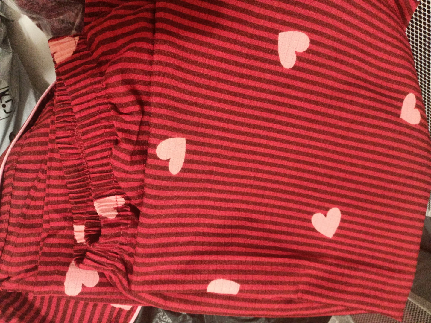 Red and black striped heart pajamas🏈
