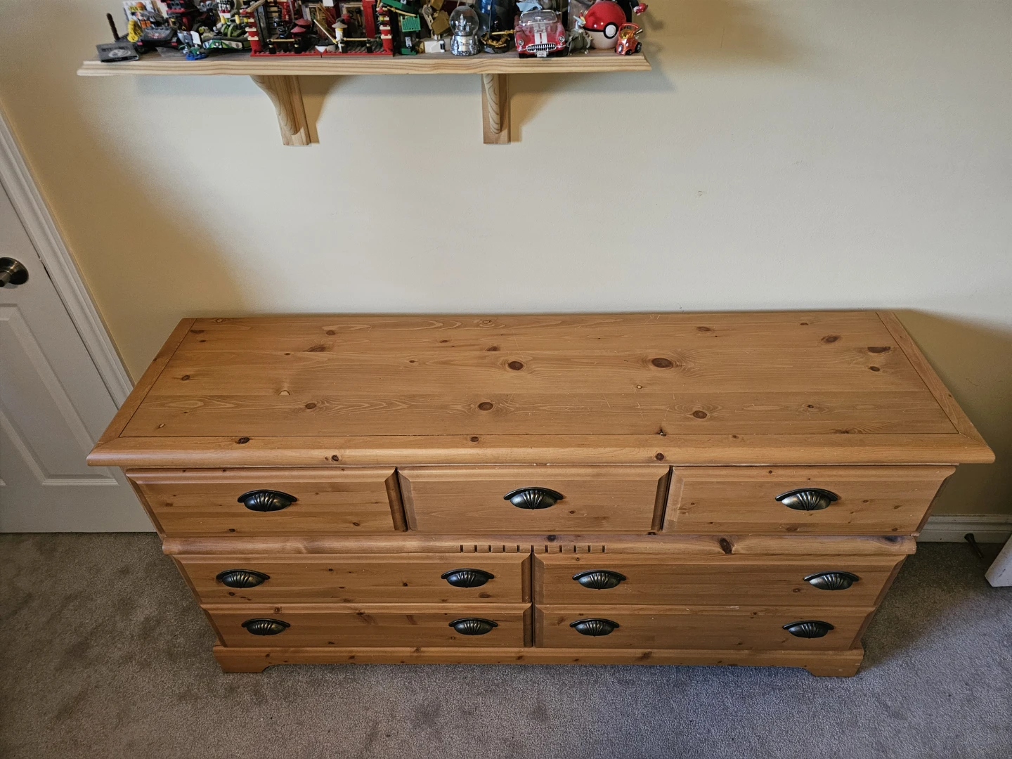 Light Honey Brown Pine Dresser - photo 2