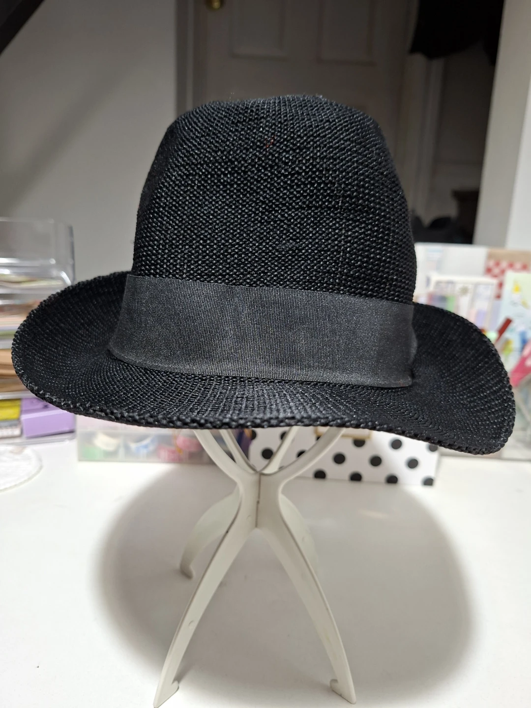 2 different hats - photo 5
