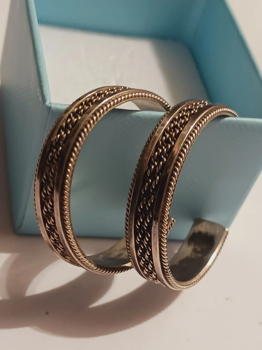 NAVAJO TAHE DESIGNER SIGNED 925  STERLING SILVER HOOPS - photo 2