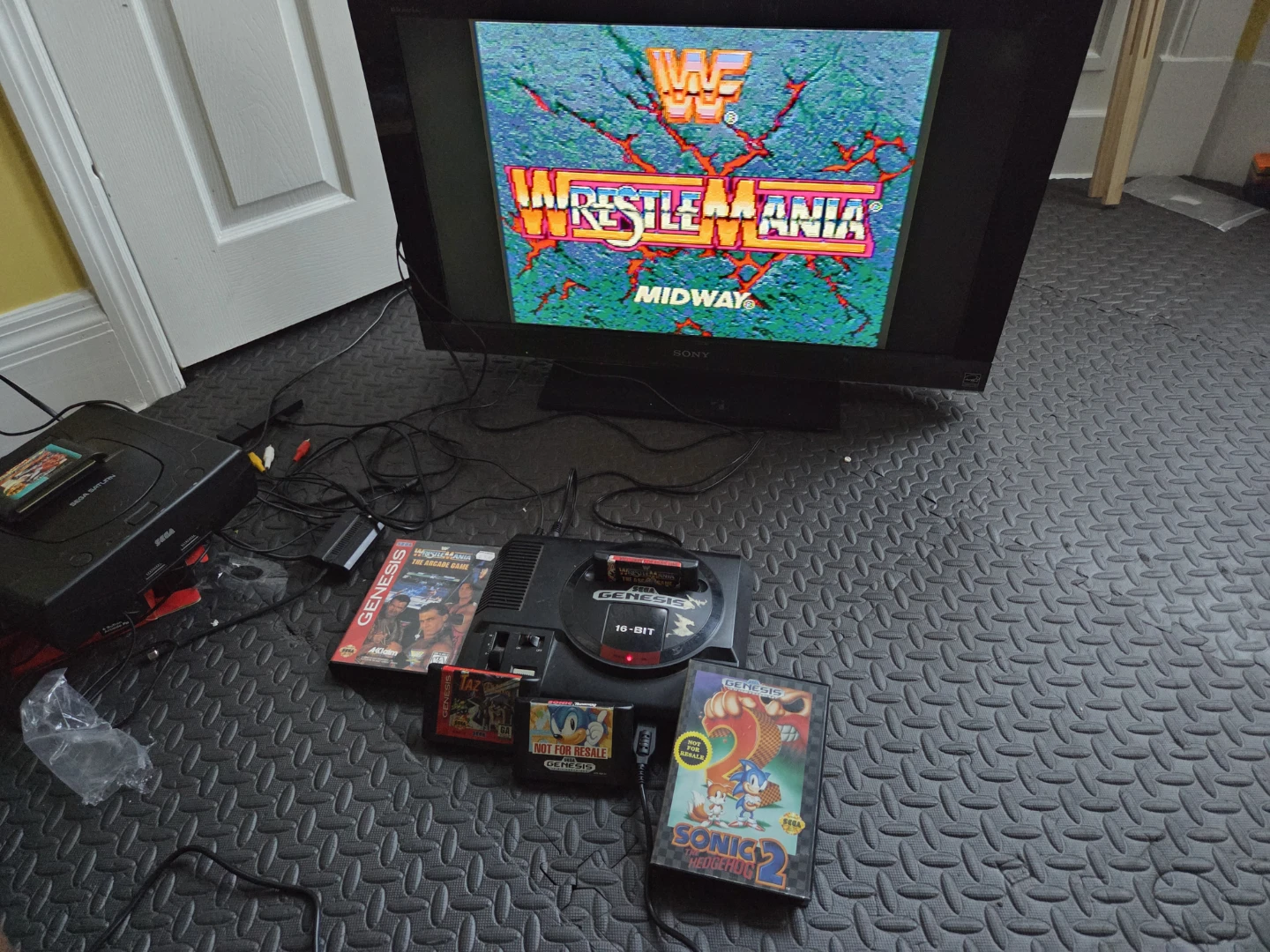 Sega Genesis 16-Bit Console with Games and Controller - photo 5