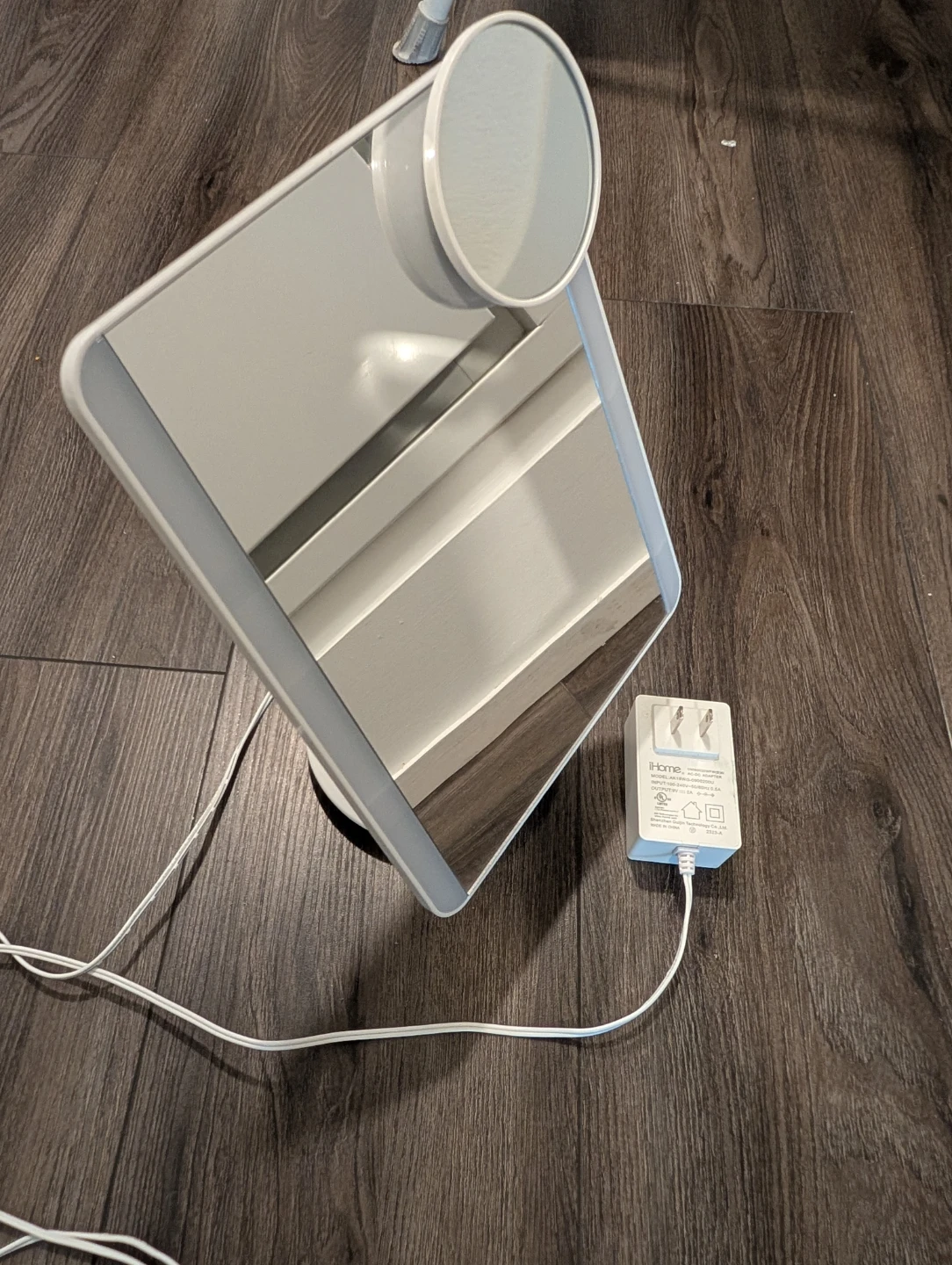 iHome Bluetooth Vanity Mirror