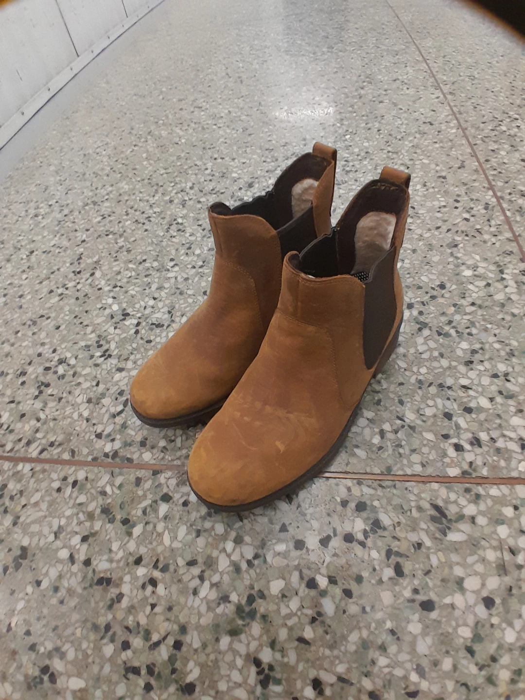 UGG Women's Brown Suede Ankle Boots Size 8
