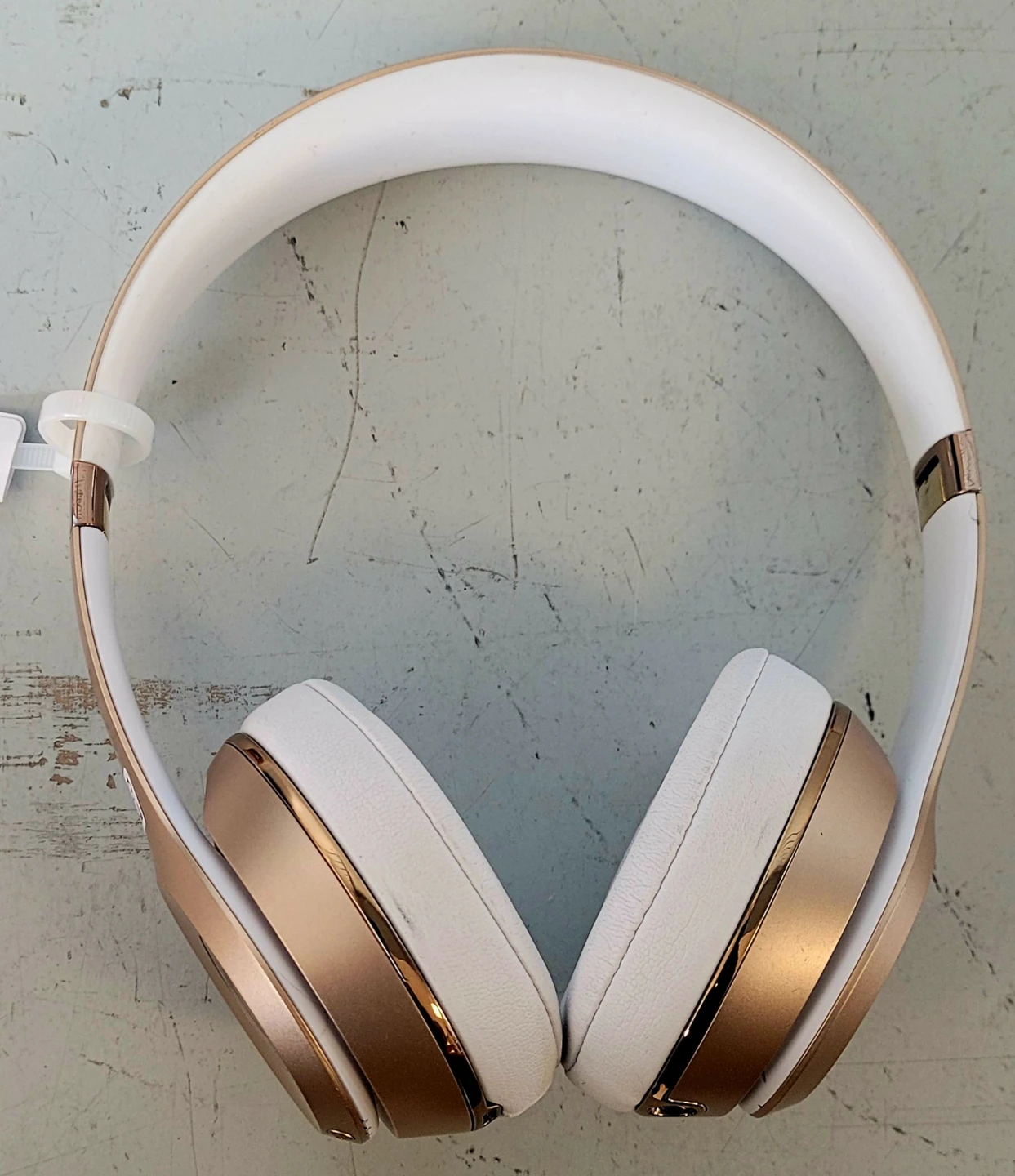 Beats Solo 3 Bluetooth On-Ear Headphones (31352103)