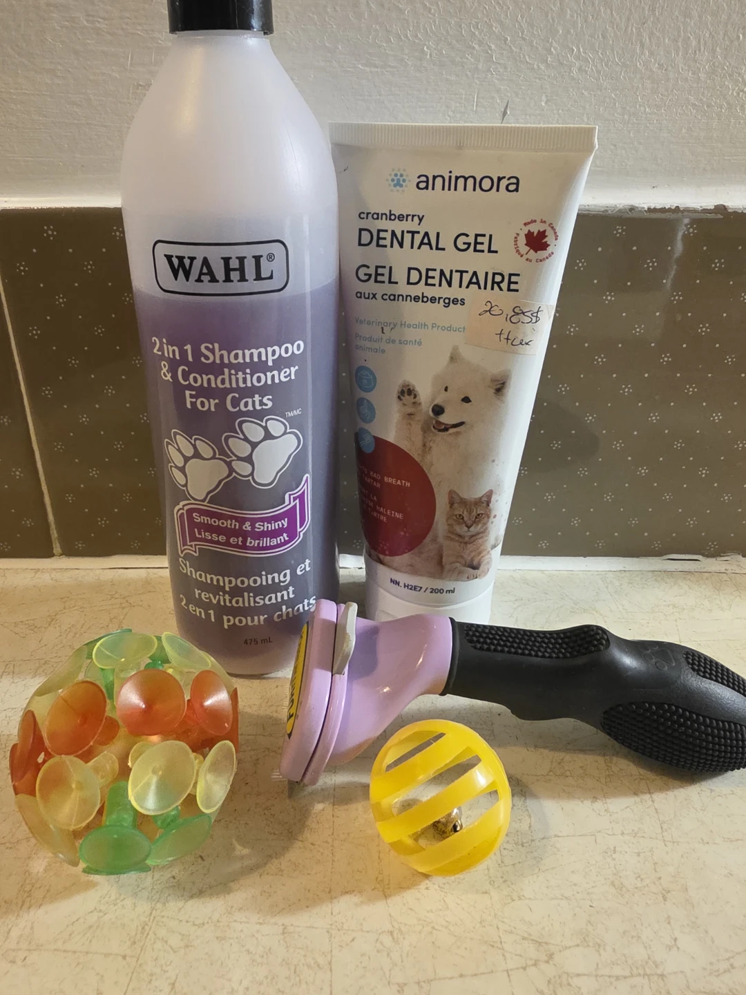 Assorted Cat Grooming and Dental Bundle