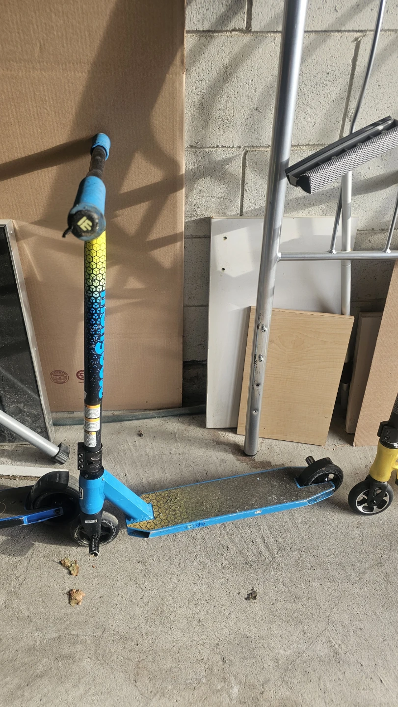 Assorted Pro Scooters - Madd Gear and Micro - photo 3
