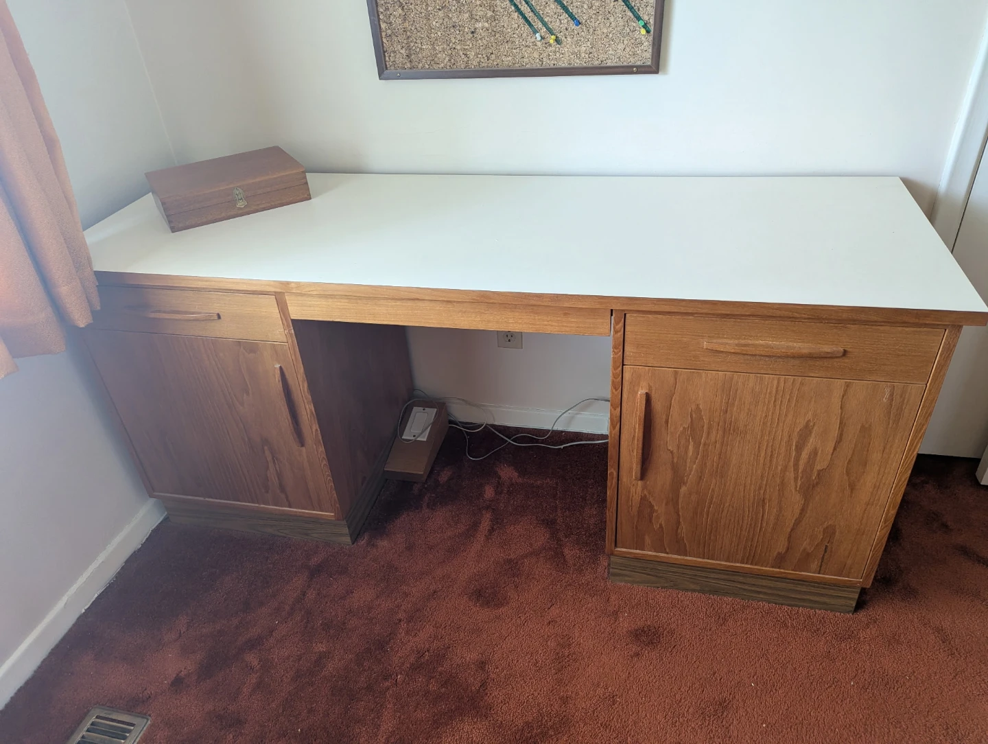 Solid desk