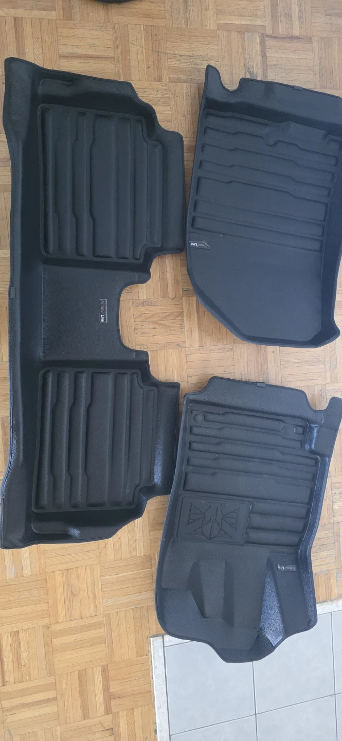 Armour Line vehicle floor mat set and steering wheel cover - photo 4