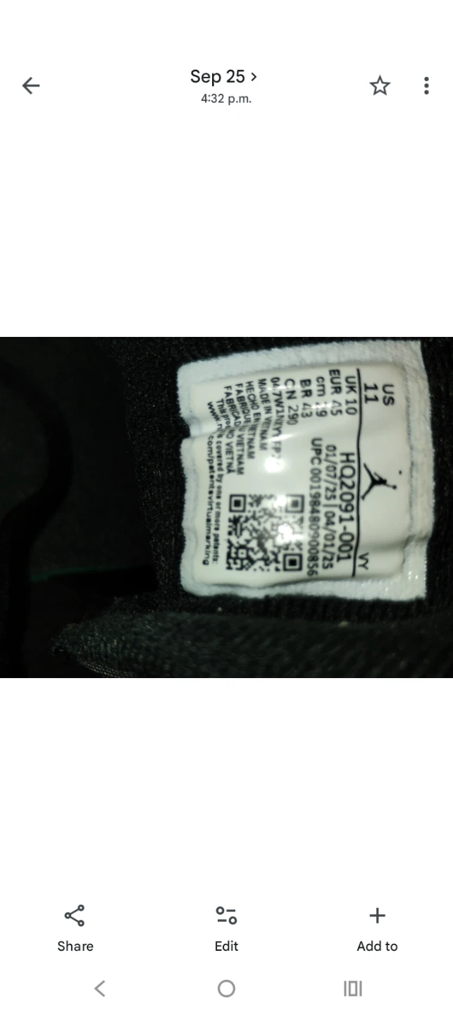 Jordan 11 CMFT Low Black Shoes - photo 4