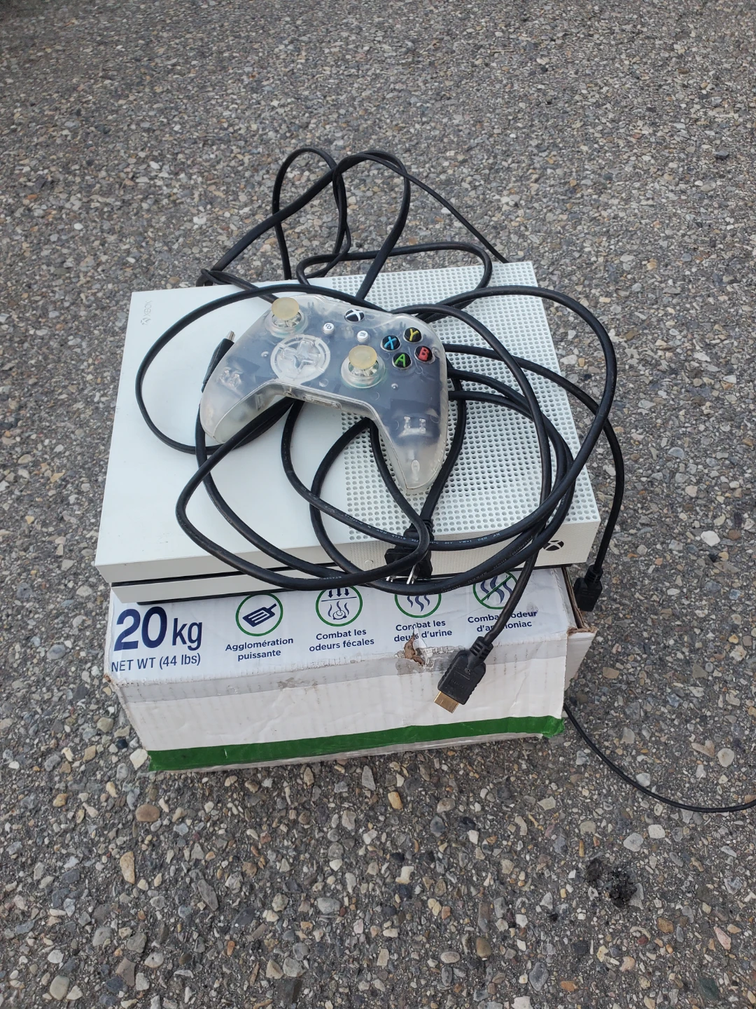 Xbox One S Console and Controller