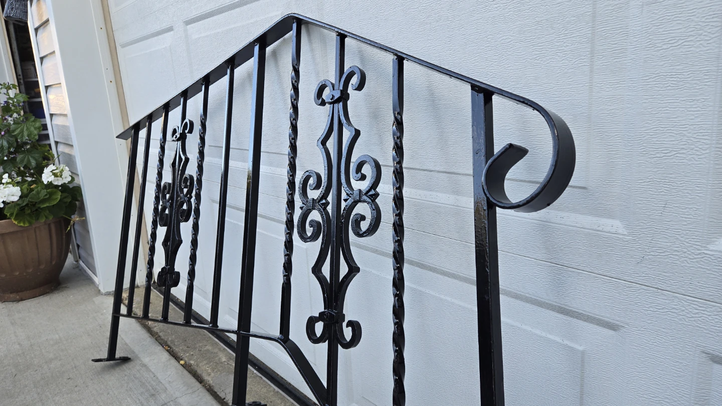 Outdoor Handrail for steps