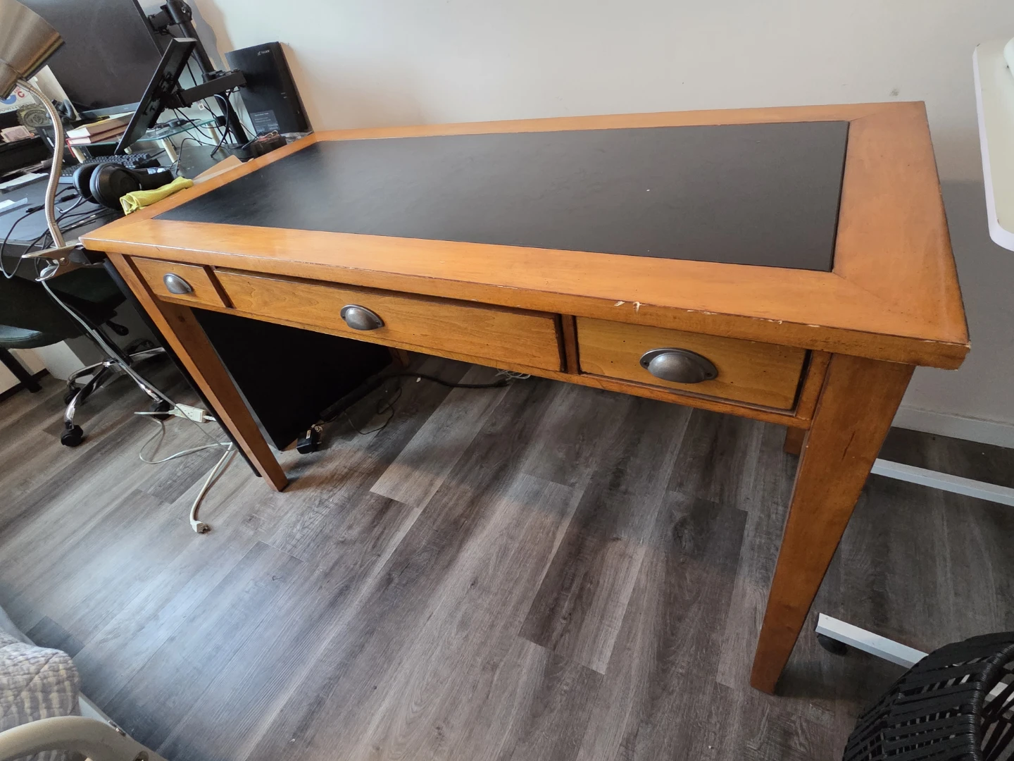 Wooden Desk with Pull-Out Drawer