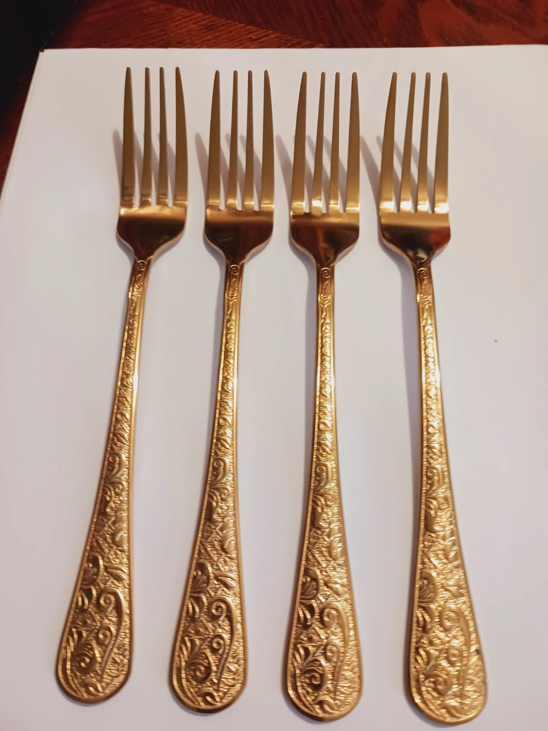 Set of 4 × Beautiful Gold Plated Ornate Forks