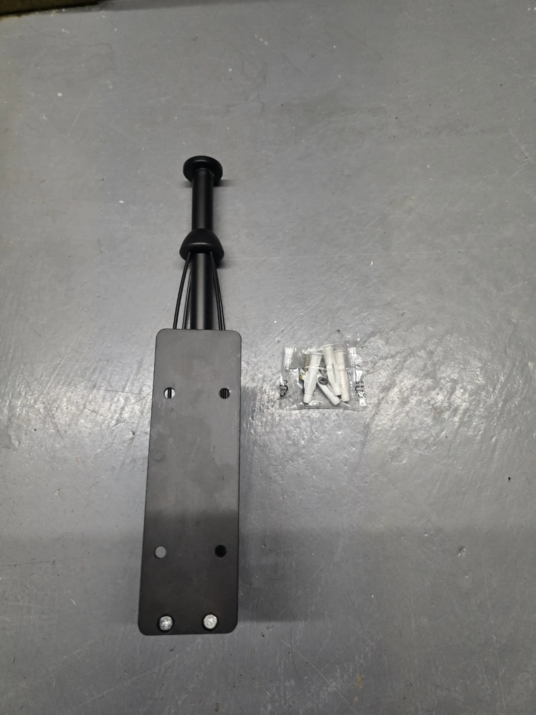 Black One-Handed Paper Towel Holder - photo 4